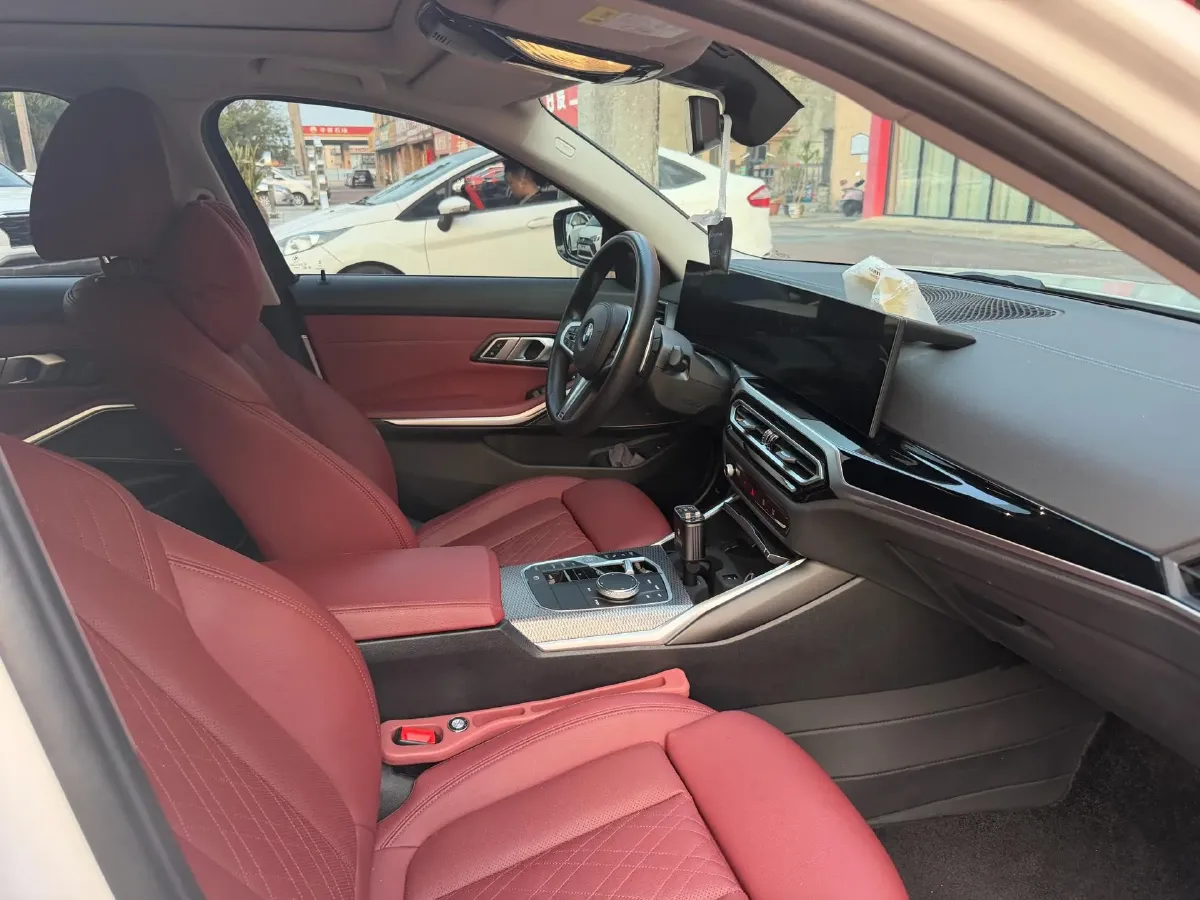 2023 BMW 3 Series 2.0T 184HP L4 8AT,autocango,china used car exporter,china ev exporter,chinese used car exporter,chinese used ev exporter