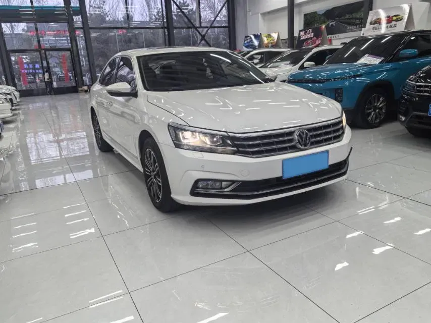2017 Volkswagen Passat 1.8T 180HP L4 7DCT,autocango,china used car exporter,china ev exporter,chinese used car exporter,chinese used ev exporter
