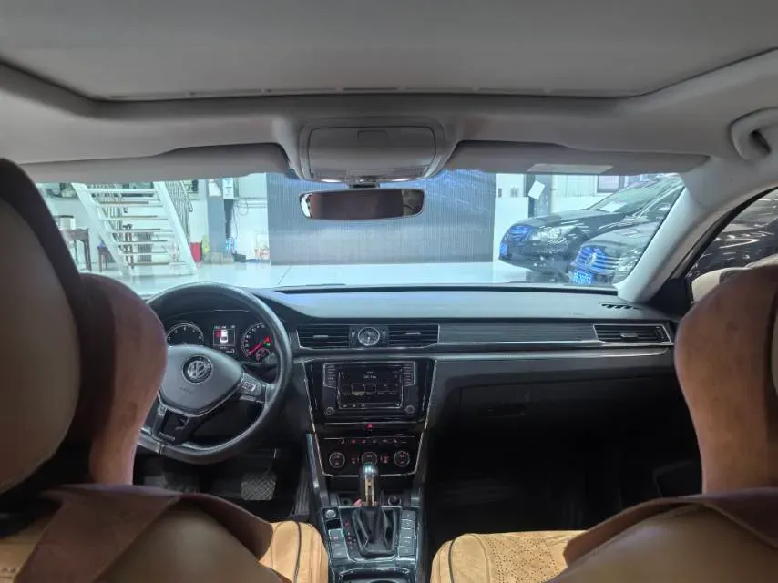 2017 Volkswagen Passat 1.8T 180HP L4 7DCT,autocango,china used car exporter,china ev exporter,chinese used car exporter,chinese used ev exporter