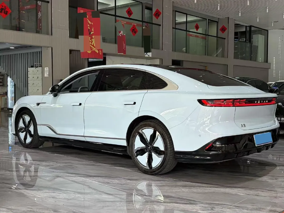 2023 Voyah ZhuiGuang BEV 82.11KWH,autocango,china used car exporter,china ev exporter,chinese used car exporter,chinese used ev exporter