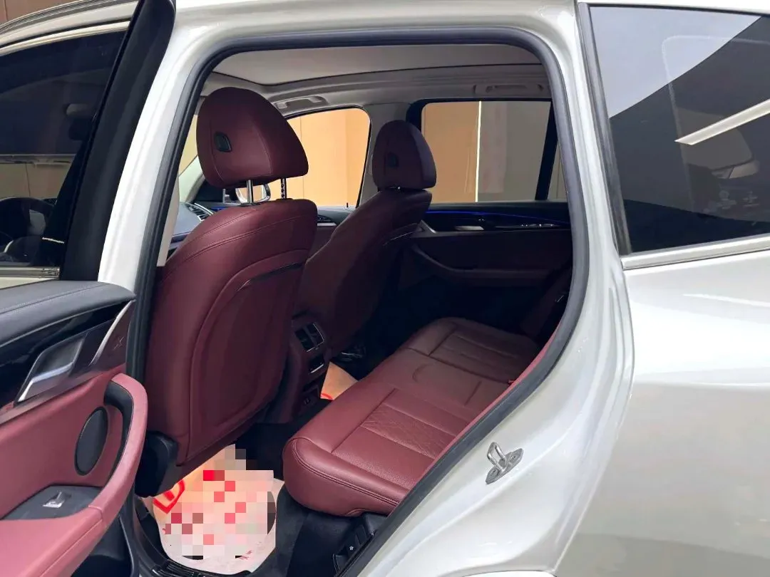 2022 BMW X3 2.0T 184HP L4 8AT,autocango,china used car exporter,china ev exporter,chinese used car exporter,chinese used ev exporter