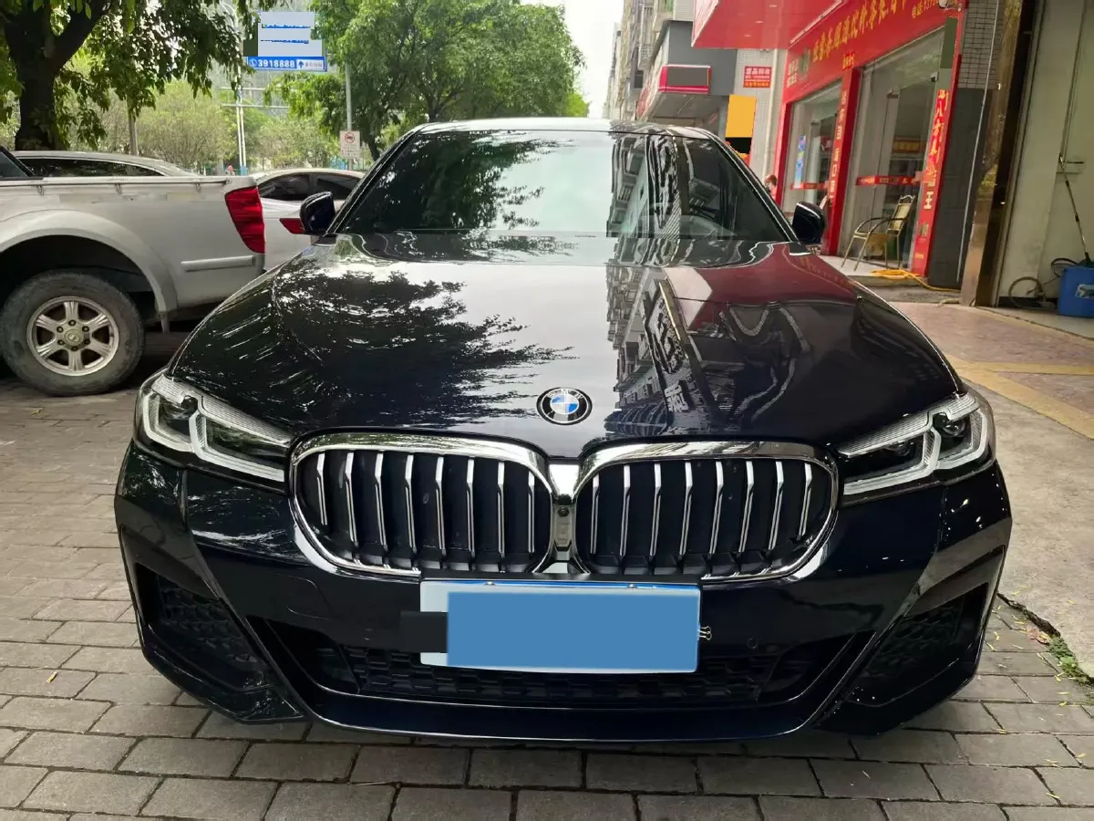 2021 BMW 5 Series 2.0T 252HP L4 8AT,autocango,china used car exporter,china ev exporter,chinese used car exporter,chinese used ev exporter