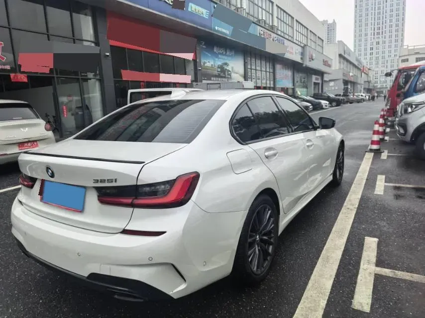 2021 BMW 3 Series 2.0T 184HP L4 8AT,autocango,china used car exporter,china ev exporter,chinese used car exporter,chinese used ev exporter
