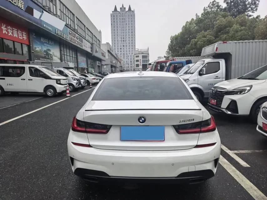 2021 BMW 3 Series 2.0T 184HP L4 8AT,autocango,china used car exporter,china ev exporter,chinese used car exporter,chinese used ev exporter