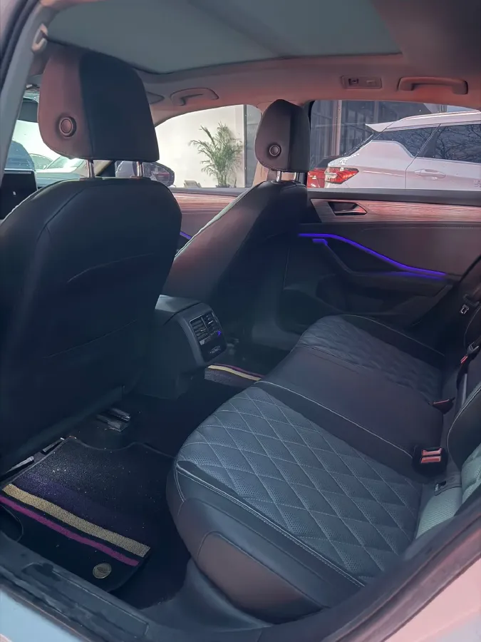 2023 Volkswagen Sagitar 1.5T 160HP L4 7DCT,autocango,china used car exporter,china ev exporter,chinese used car exporter,chinese used ev exporter