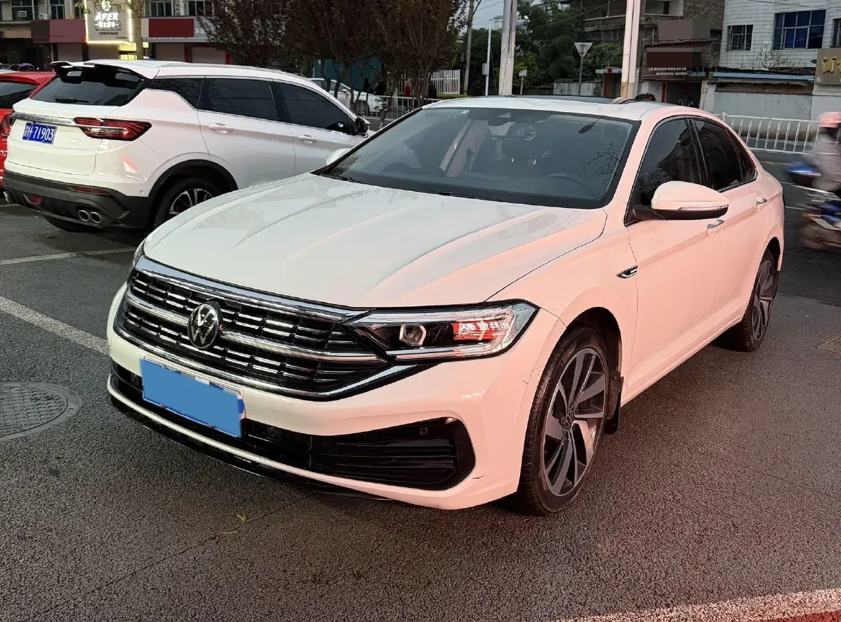 2023 Volkswagen Sagitar 1.5T 160HP L4 7DCT,autocango,china used car exporter,china ev exporter,chinese used car exporter,chinese used ev exporter