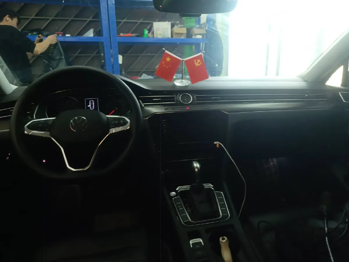 2020 Volkswagen Magotan 2.0T 186HP L4 7DCT,autocango,china used car exporter,china ev exporter,chinese used car exporter,chinese used ev exporter