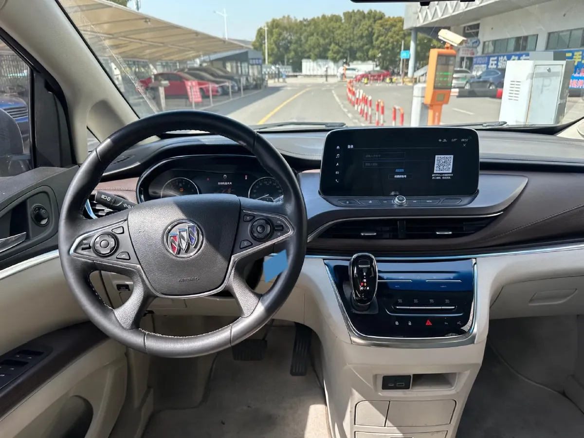 2022 Buick GL8 2.0T 237HP L4 9AT,autocango,china used car exporter,china ev exporter,chinese used car exporter,chinese used ev exporter