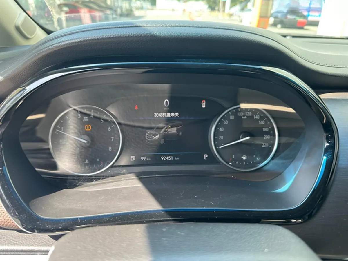 2022 Buick GL8 2.0T 237HP L4 9AT,autocango,china used car exporter,china ev exporter,chinese used car exporter,chinese used ev exporter