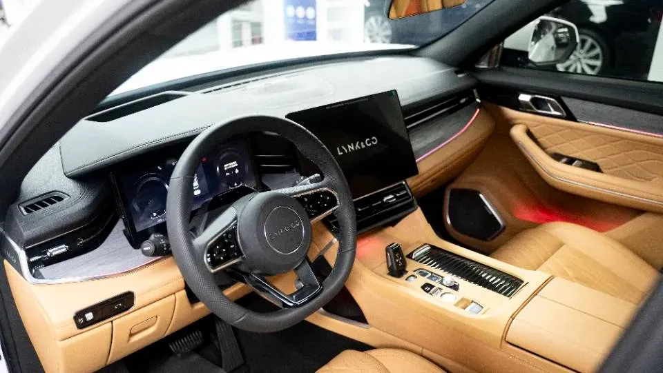 2026 LYNK&CO 09 2.0T 254HP L4 8AT,autocango,china used car exporter,china ev exporter,chinese used car exporter,chinese used ev exporter