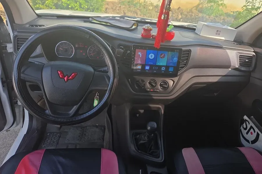 2021 ChangAn KuaYue New Leopard T3 1.6L 122HP L4 5MT,autocango,china used car exporter,china ev exporter,chinese used car exporter,chinese used ev exporter