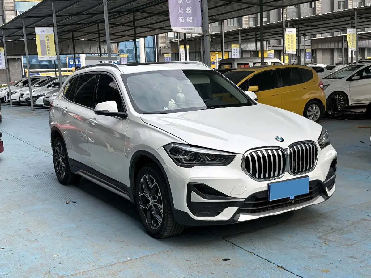2020 BMW X1 1.5T 140HP L3 7DCT,autocango,china used car exporter,china ev exporter,chinese used car exporter,chinese used ev exporter