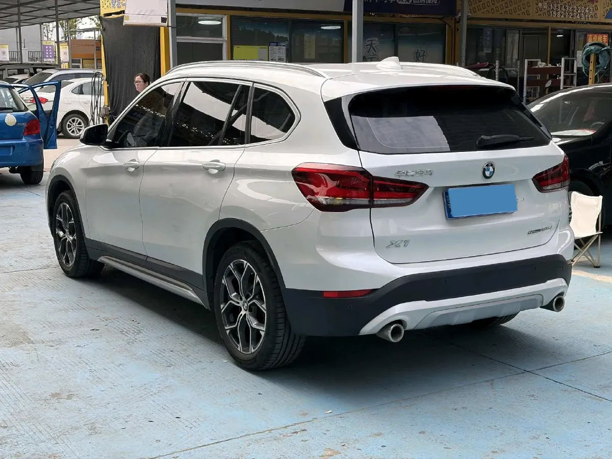 2020 BMW X1 1.5T 140HP L3 7DCT,autocango,china used car exporter,china ev exporter,chinese used car exporter,chinese used ev exporter