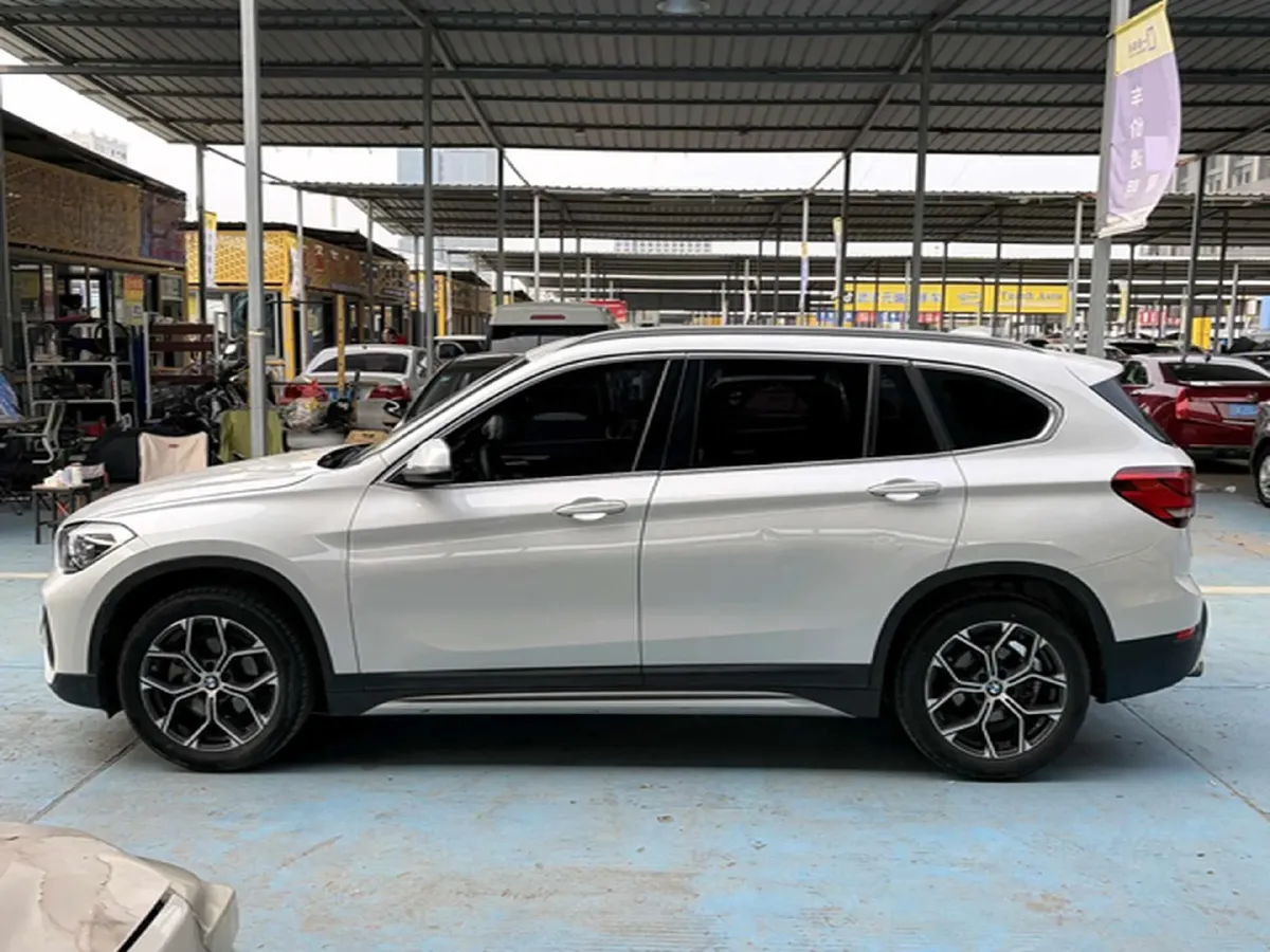 2020 BMW X1 1.5T 140HP L3 7DCT,autocango,china used car exporter,china ev exporter,chinese used car exporter,chinese used ev exporter