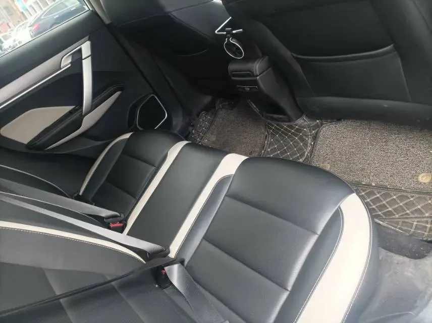 2020 Geely Coolray 1.4T 141HP L4 6DCT,autocango,china used car exporter,china ev exporter,chinese used car exporter,chinese used ev exporter