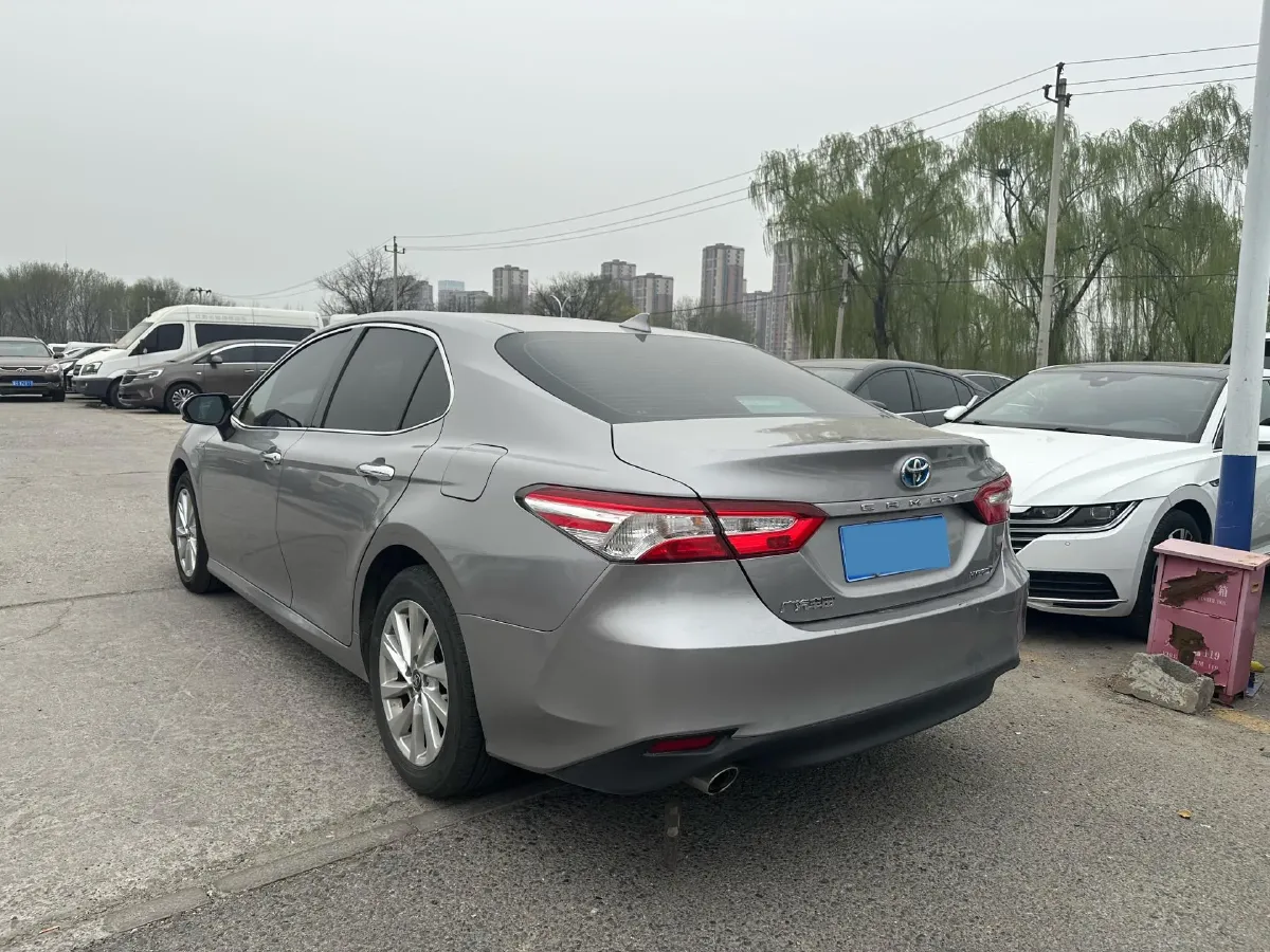 2023 Toyota Camry 2.5L 178HP L4 E-CVT Hybrid,autocango,china used car exporter,china ev exporter,chinese used car exporter,chinese used ev exporter