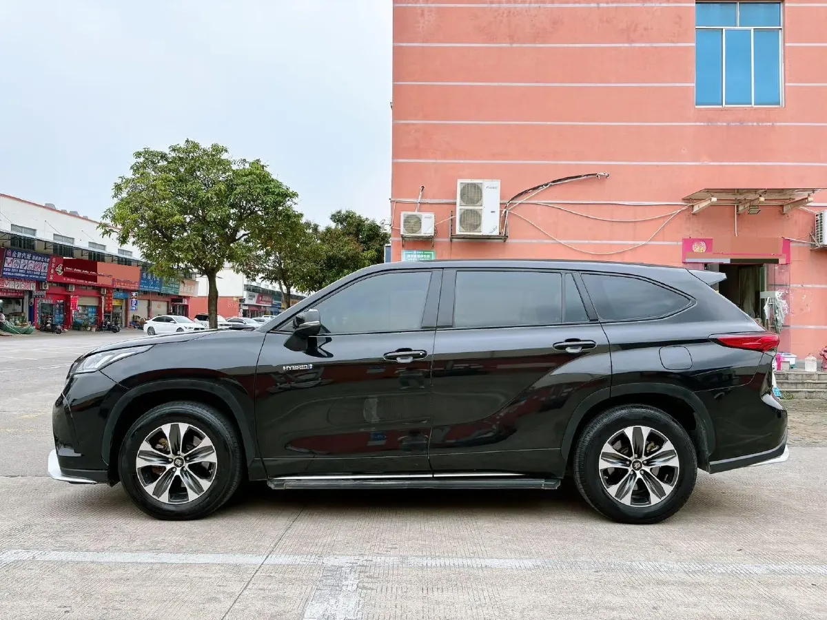 2022 Toyota Crown Kluger 2.5L 192HP L4 E-CVT Hybrid,autocango,china used car exporter,china ev exporter,chinese used car exporter,chinese used ev exporter