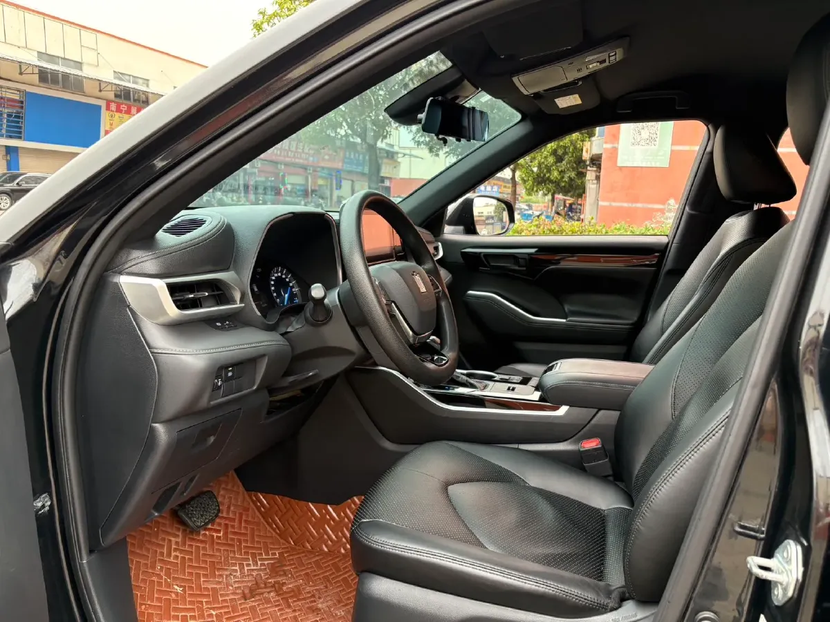 2022 Toyota Crown Kluger 2.5L 192HP L4 E-CVT Hybrid,autocango,china used car exporter,china ev exporter,chinese used car exporter,chinese used ev exporter