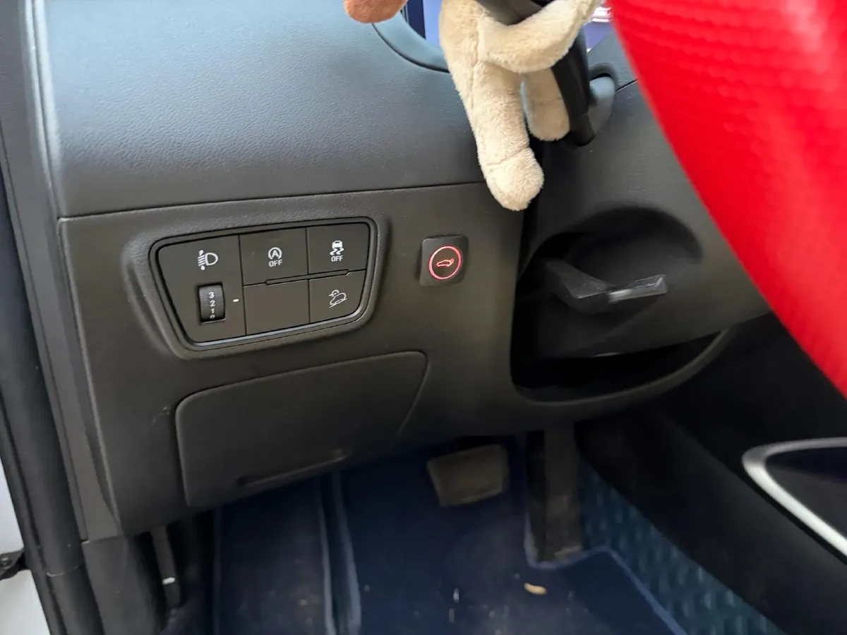 2023 Hyundai Tucson 1.5T 200HP L4 8AT,autocango,china used car exporter,china ev exporter,chinese used car exporter,chinese used ev exporter