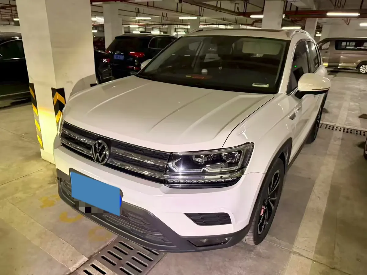 2021 Volkswagen Tharu 1.4T 150HP L4 7DCT,autocango,china used car exporter,china ev exporter,chinese used car exporter,chinese used ev exporter