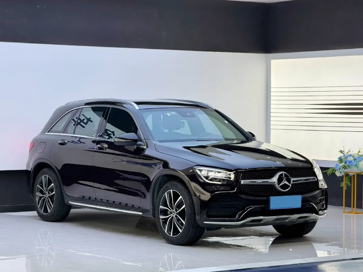 2021 Mercedes-Benz GLC Class 2.0T 258HP L4 9AT,autocango,china used car exporter,china ev exporter,chinese used car exporter,chinese used ev exporter