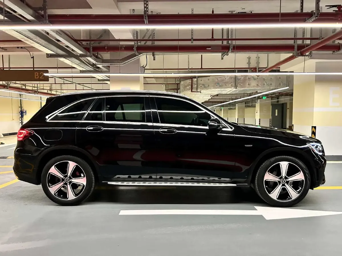 2022 Mercedes-Benz GLC Class 2.0T 258HP L4 9AT,autocango,china used car exporter,china ev exporter,chinese used car exporter,chinese used ev exporter