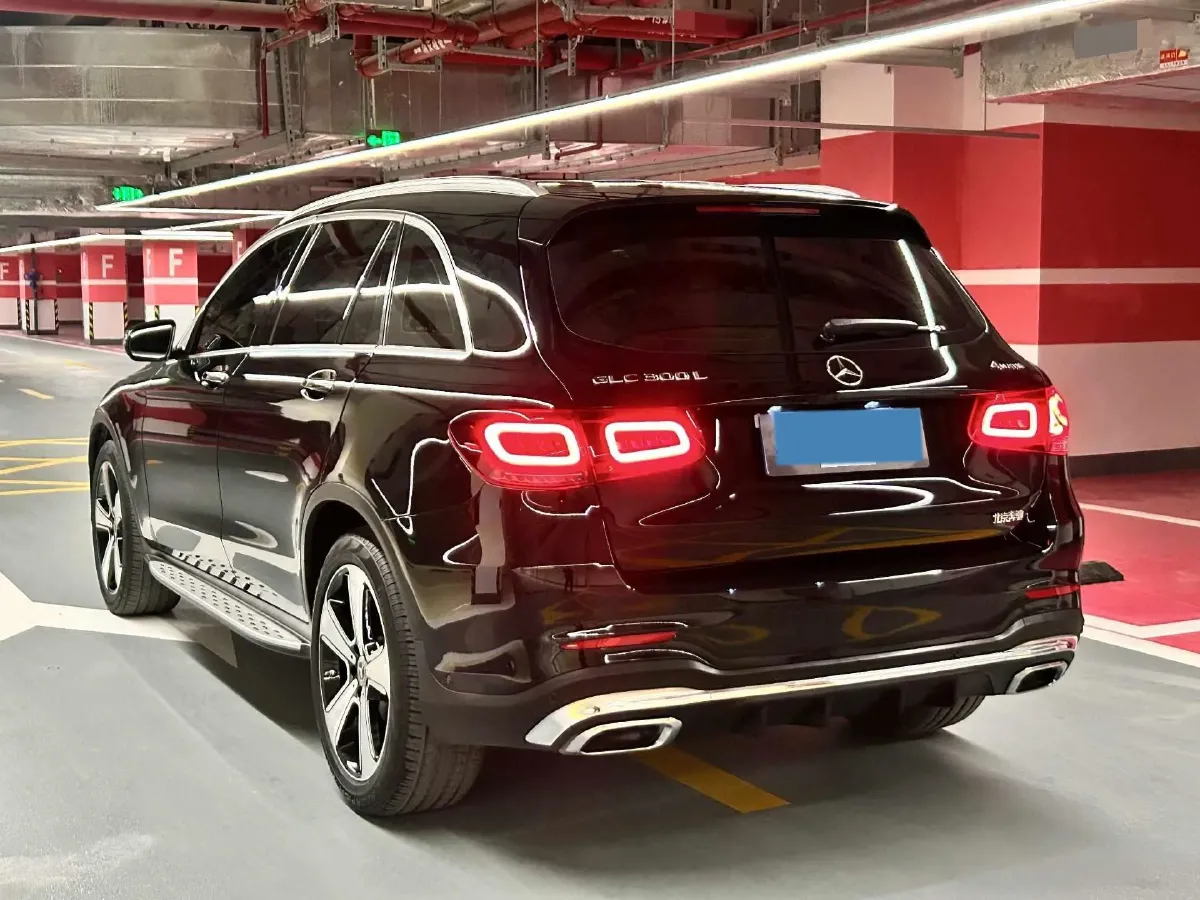 2022 Mercedes-Benz GLC Class 2.0T 258HP L4 9AT,autocango,china used car exporter,china ev exporter,chinese used car exporter,chinese used ev exporter