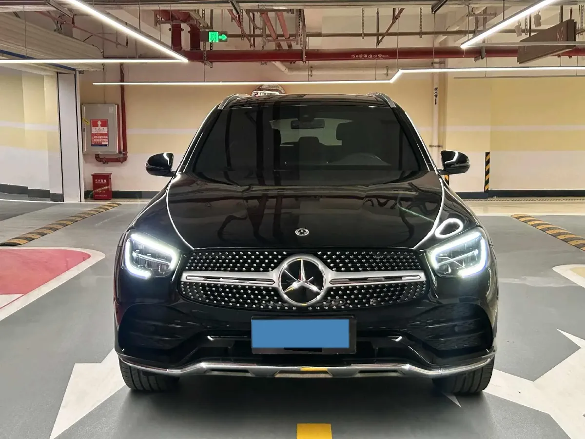 2022 Mercedes-Benz GLC Class 2.0T 258HP L4 9AT,autocango,china used car exporter,china ev exporter,chinese used car exporter,chinese used ev exporter