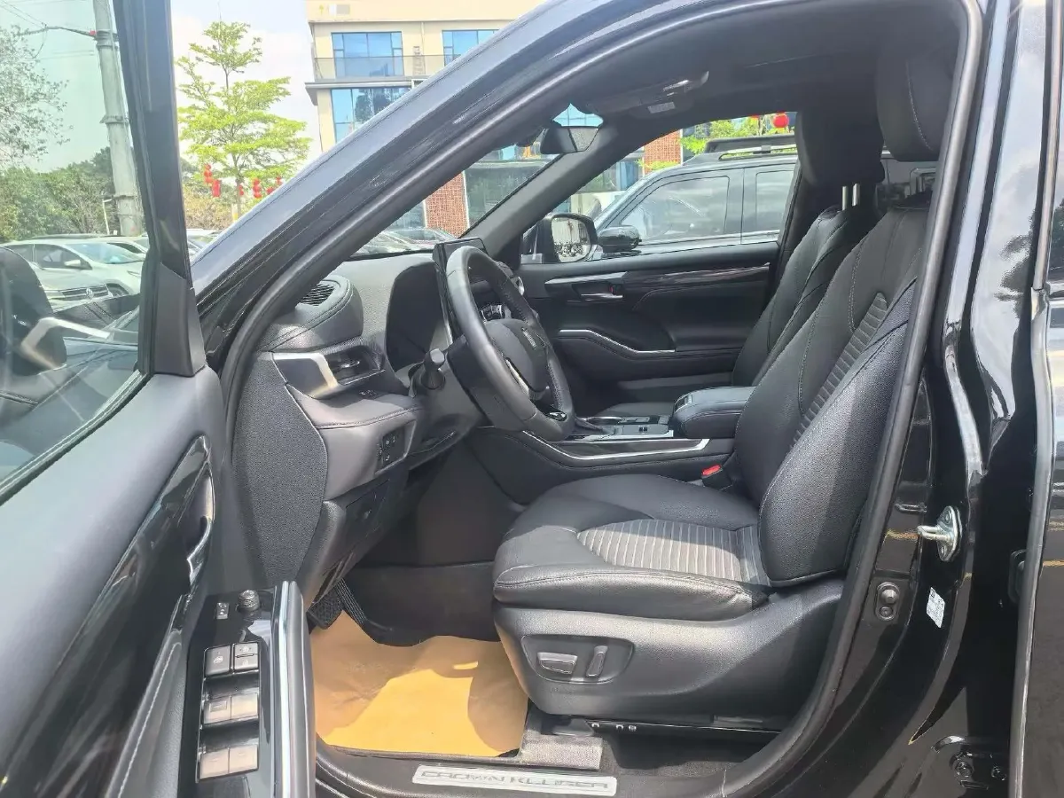 2023 Toyota Crown Kluger 2.5L 189HP L4 E-CVT Hybrid,autocango,china used car exporter,china ev exporter,chinese used car exporter,chinese used ev exporter