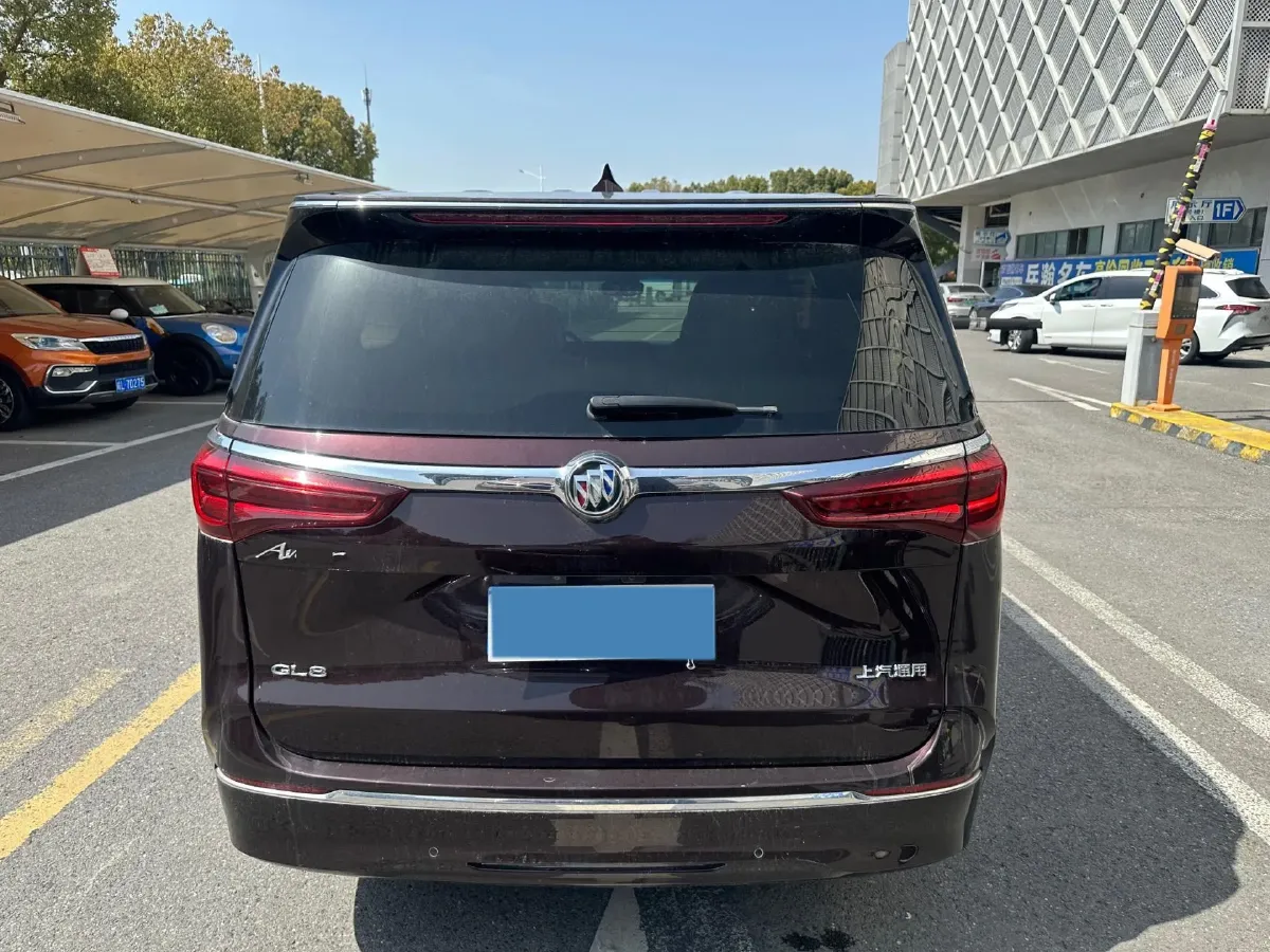 2021 Buick GL8 2.0T 237HP L4 9AT,autocango,china used car exporter,china ev exporter,chinese used car exporter,chinese used ev exporter