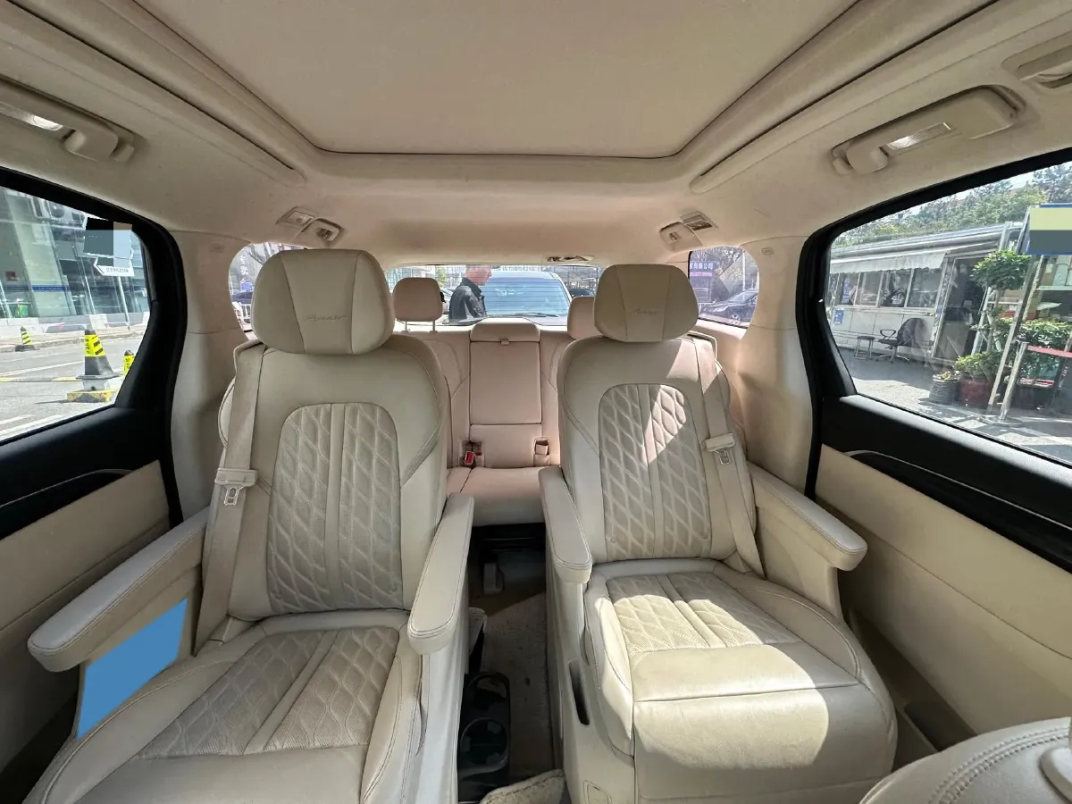 2021 Buick GL8 2.0T 237HP L4 9AT,autocango,china used car exporter,china ev exporter,chinese used car exporter,chinese used ev exporter