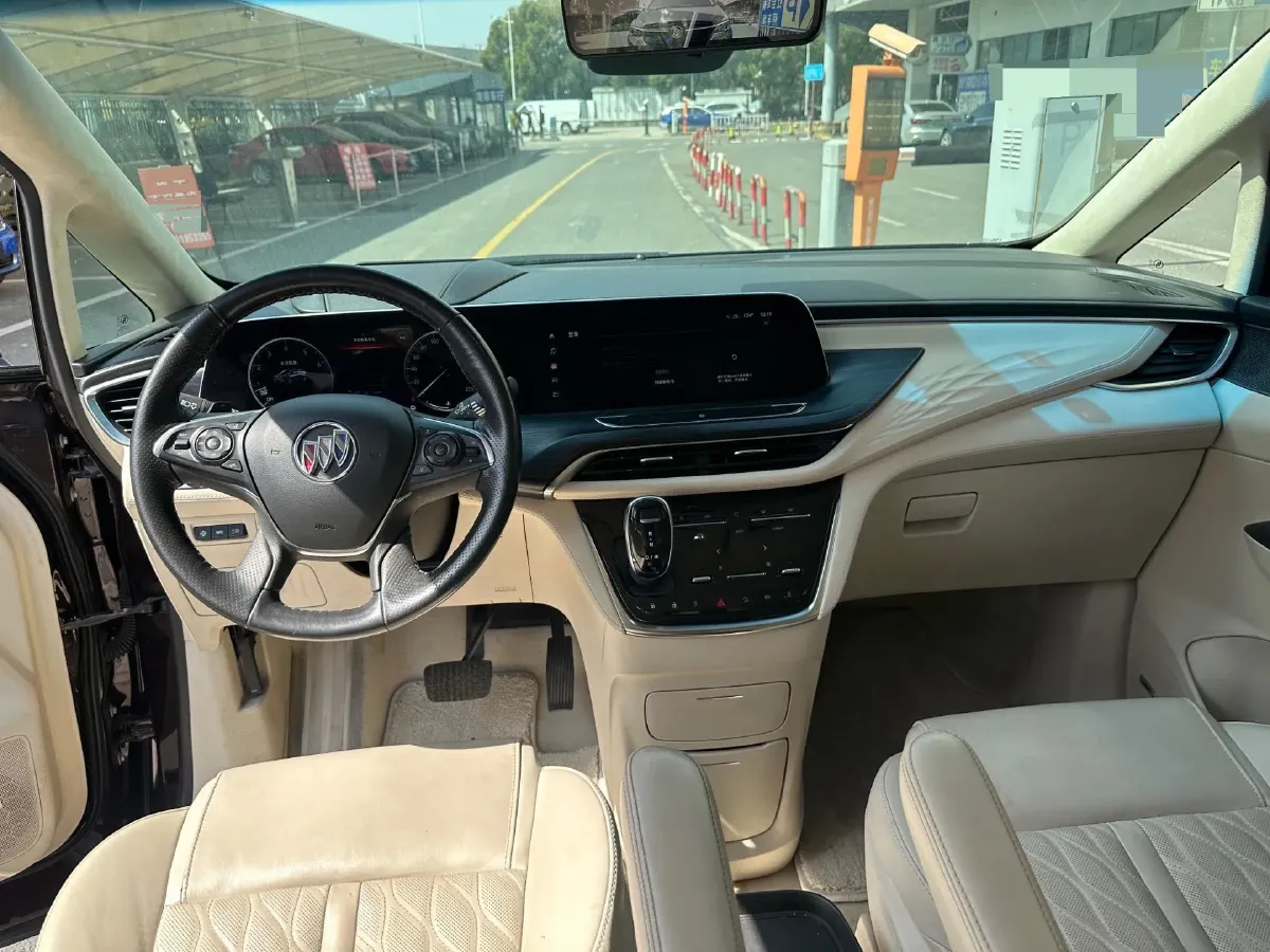 2021 Buick GL8 2.0T 237HP L4 9AT,autocango,china used car exporter,china ev exporter,chinese used car exporter,chinese used ev exporter