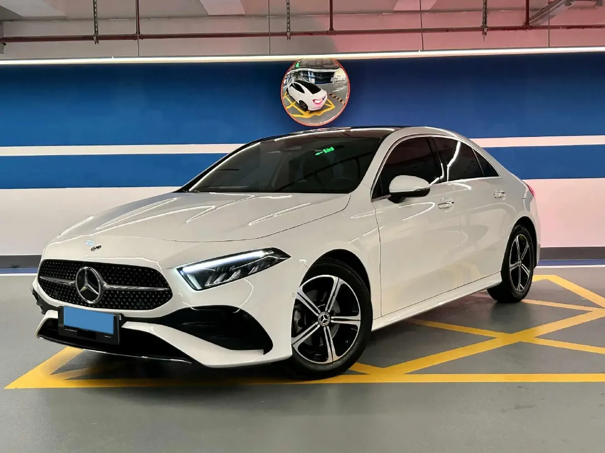 2023 Mercedes-Benz A Class 1.3T 163HP L4 7DCT,autocango,china used car exporter,china ev exporter,chinese used car exporter,chinese used ev exporter