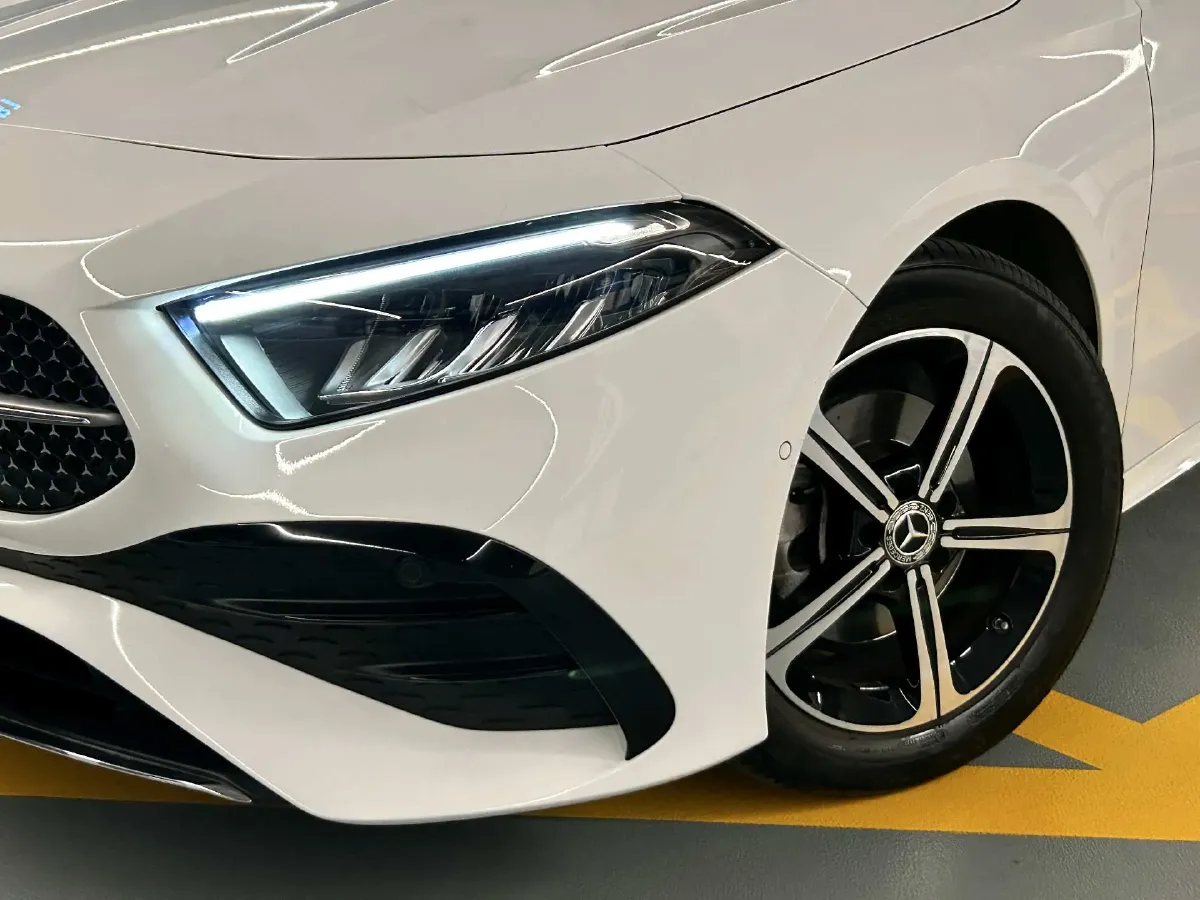 2023 Mercedes-Benz A Class 1.3T 163HP L4 7DCT,autocango,china used car exporter,china ev exporter,chinese used car exporter,chinese used ev exporter