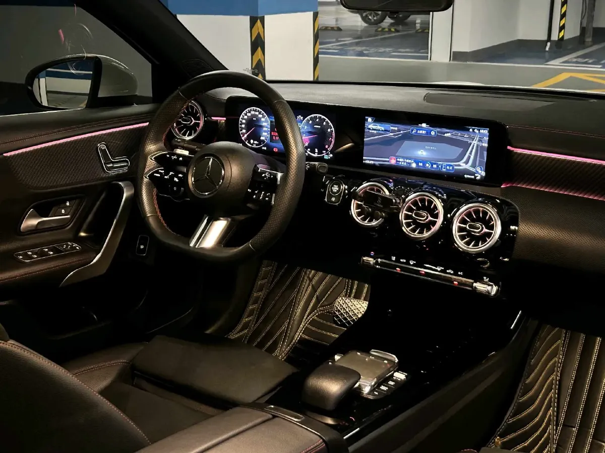 2023 Mercedes-Benz A Class 1.3T 163HP L4 7DCT,autocango,china used car exporter,china ev exporter,chinese used car exporter,chinese used ev exporter