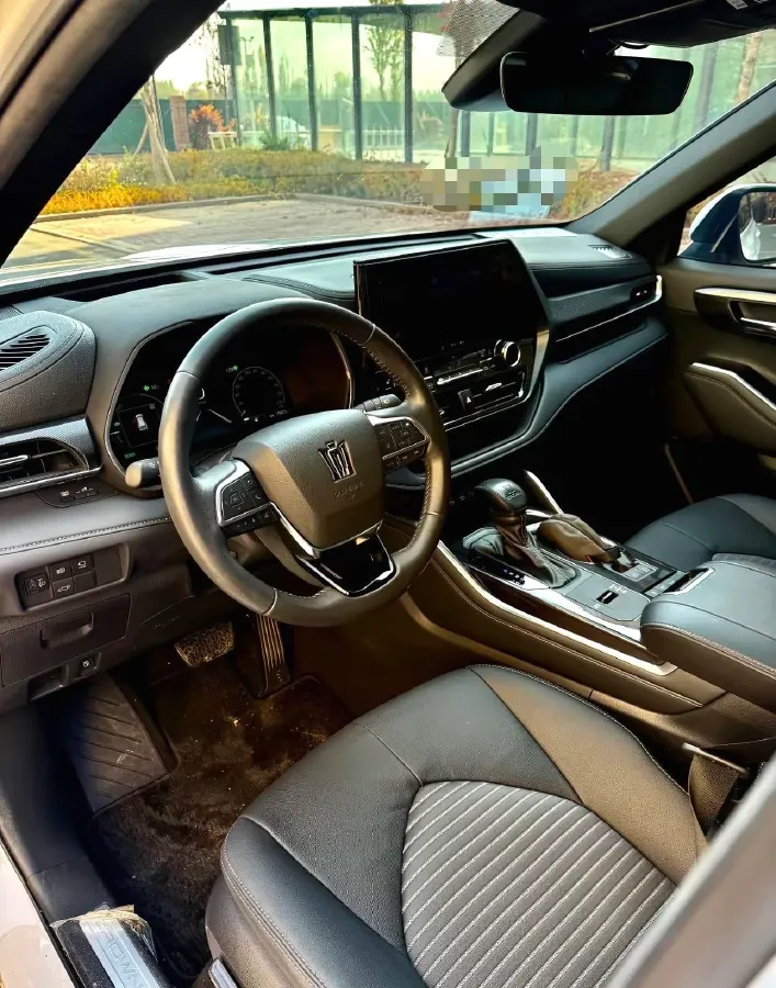 2024 Toyota Crown Kluger 2.5L 189HP L4 E-CVT Hybrid,autocango,china used car exporter,china ev exporter,chinese used car exporter,chinese used ev exporter