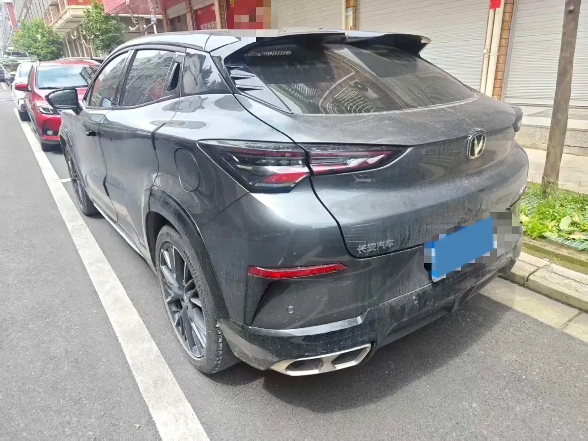 2023 ChangAn UNI-T 1.5T 188HP L4 7DCT,autocango,china used car exporter,china ev exporter,chinese used car exporter,chinese used ev exporter
