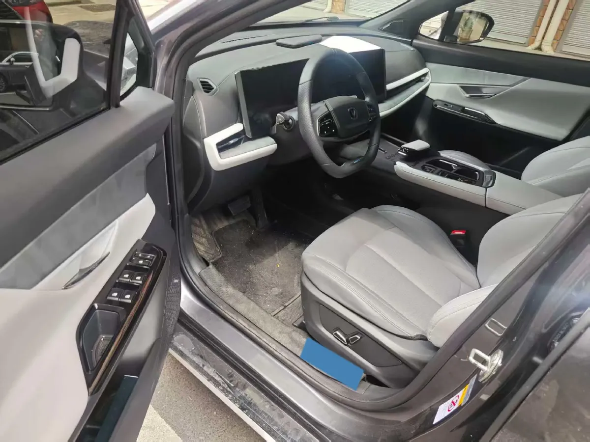 2023 ChangAn UNI-T 1.5T 188HP L4 7DCT,autocango,china used car exporter,china ev exporter,chinese used car exporter,chinese used ev exporter