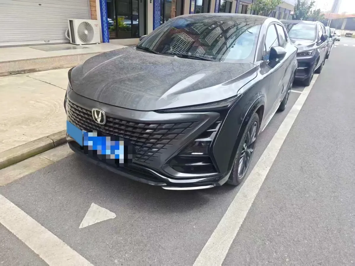 2023 ChangAn UNI-T 1.5T 188HP L4 7DCT,autocango,china used car exporter,china ev exporter,chinese used car exporter,chinese used ev exporter