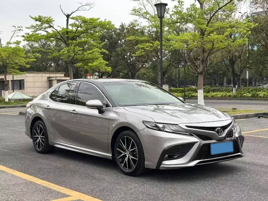 2021 Toyota Camry 2.0L 178HP L4 CVT,autocango,china used car exporter,china ev exporter,chinese used car exporter,chinese used ev exporter