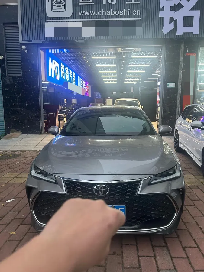 2022 Toyota Avalon 2.5L 209HP L4 8AT,autocango,china used car exporter,china ev exporter,chinese used car exporter,chinese used ev exporter