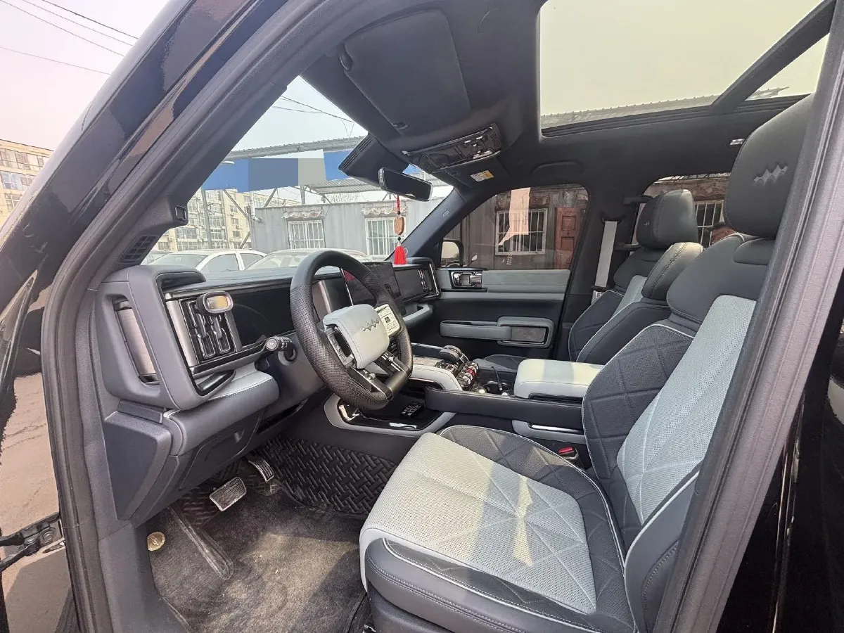 2023 FangChengBao Bao 5 1.5T 194HP L4 E-CVT PHEV 31.8KWH,autocango,china used car exporter,china ev exporter,chinese used car exporter,chinese used ev exporter