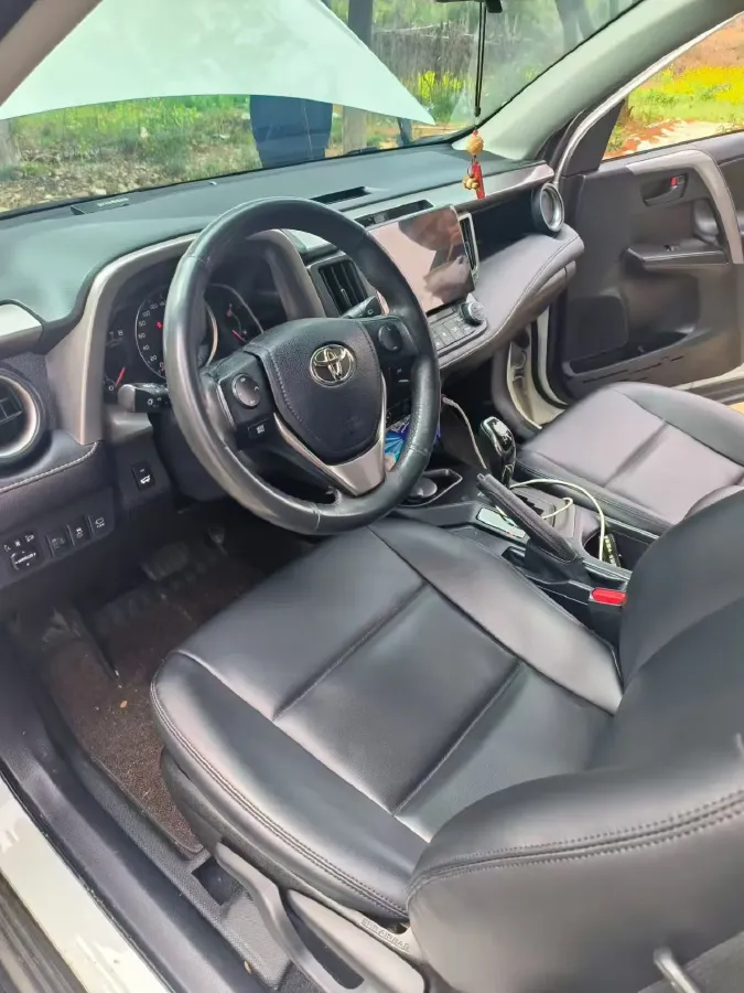 2018 Toyota RAV4 2.0L 151HP L4 CVT,autocango,china used car exporter,china ev exporter,chinese used car exporter,chinese used ev exporter