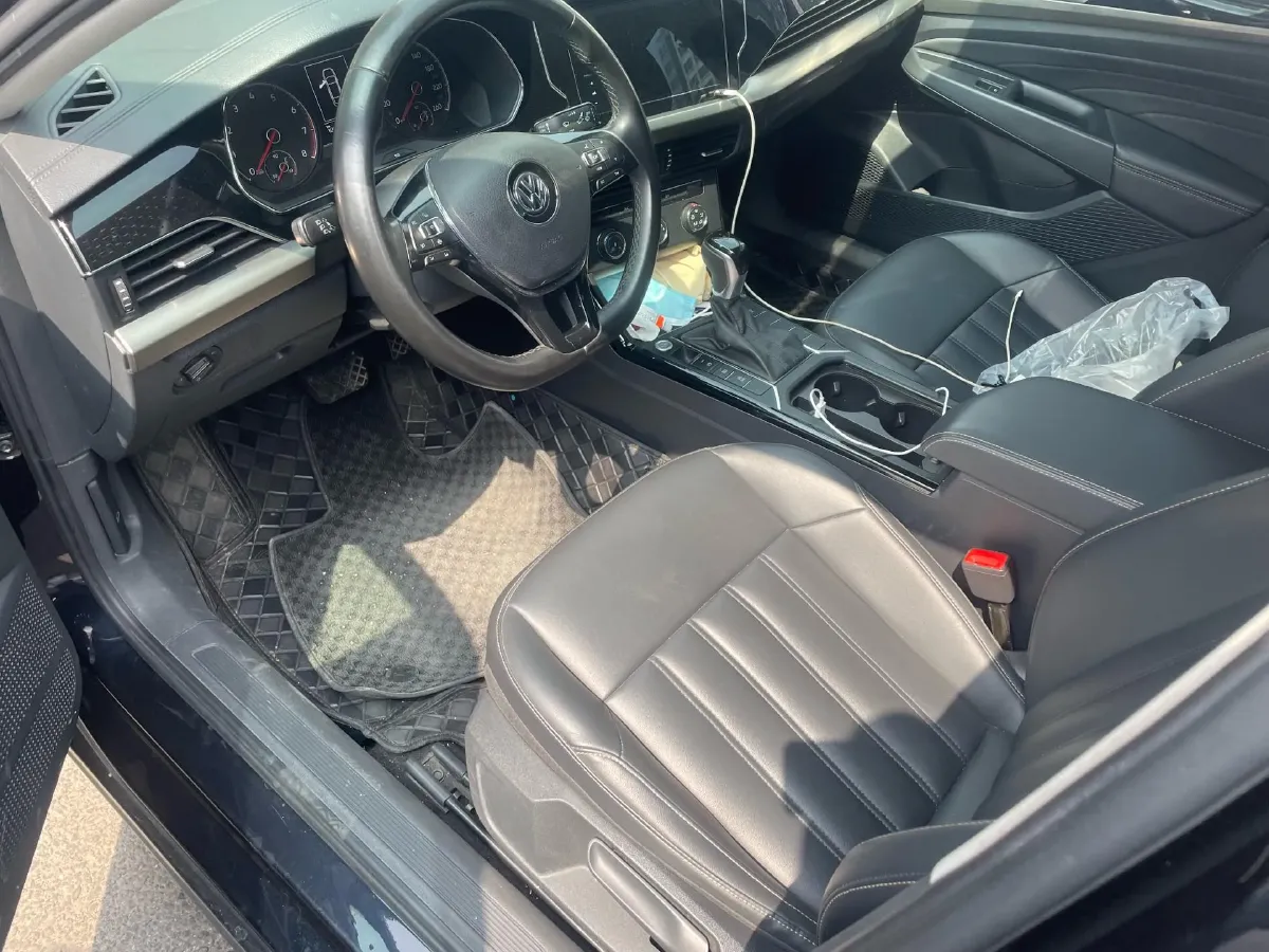 2019 Chevrolet Equinox 1.5T 180HP L4 6AT,autocango,china used car exporter,china ev exporter,chinese used car exporter,chinese used ev exporter