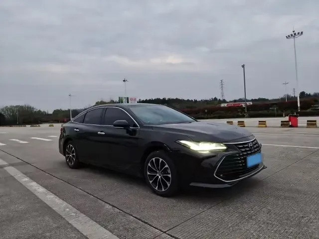 2022 Toyota Avalon 2.0L 178HP L4 CVT,autocango,china used car exporter,china ev exporter,chinese used car exporter,chinese used ev exporter