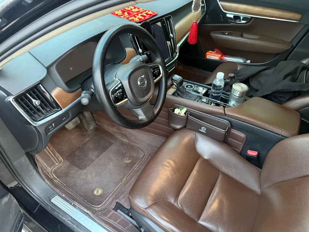 2020 Volvo S90 2.0T 254HP L4 8AT,autocango,china used car exporter,china ev exporter,chinese used car exporter,chinese used ev exporter