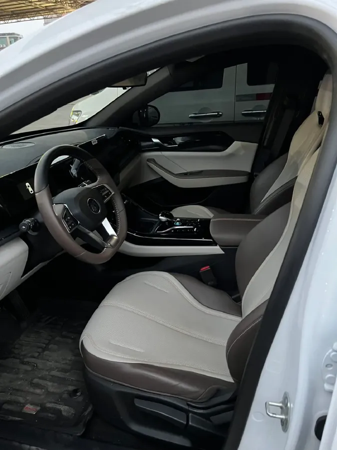 2024 BYD Qin Plus 1.5L 110HP L4 E-CVT PHEV 8.32KWH,autocango,china used car exporter,china ev exporter,chinese used car exporter,chinese used ev exporter