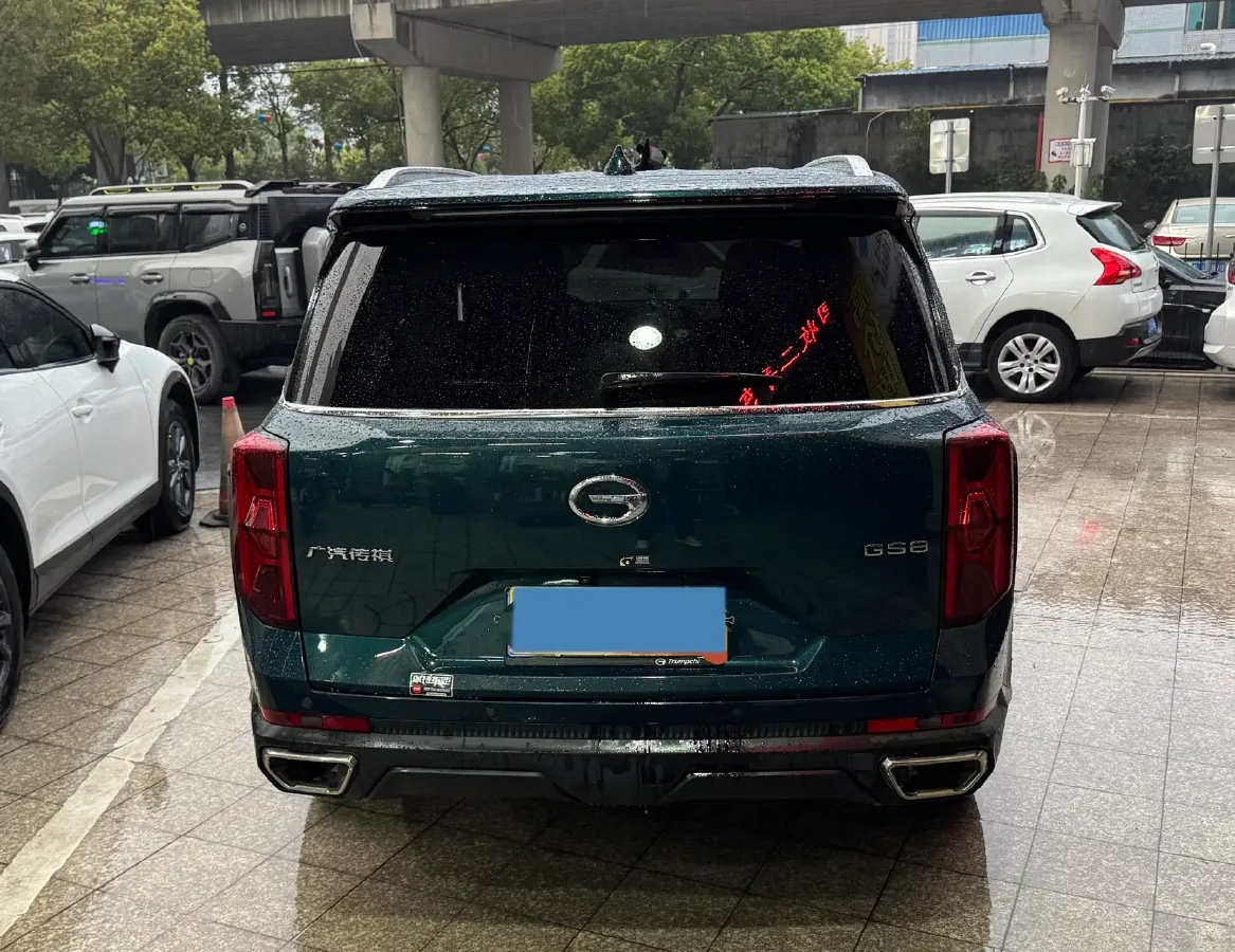 2022 GAC Trumpchi GS8 2.0T 252HP L4 8AT,autocango,china used car exporter,china ev exporter,chinese used car exporter,chinese used ev exporter