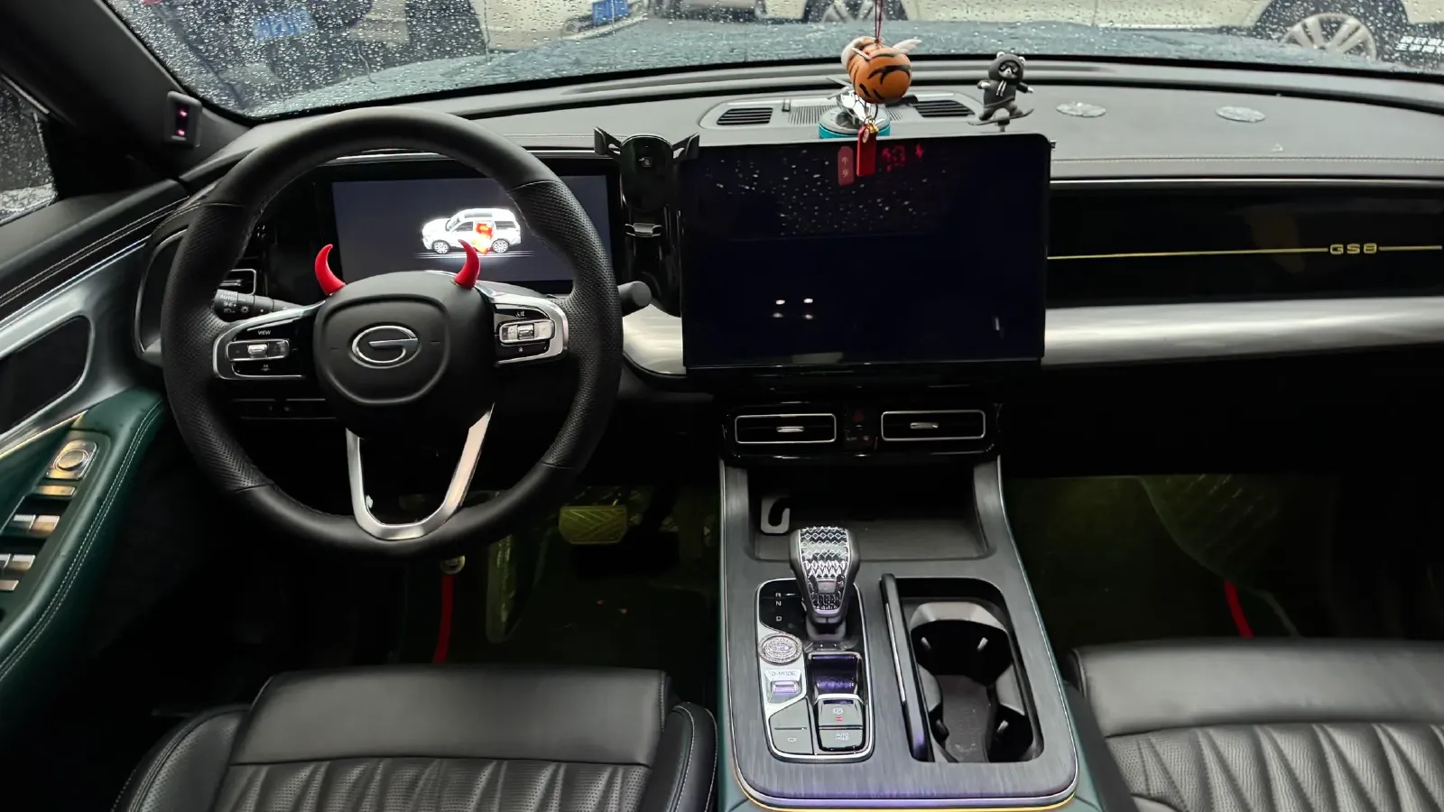 2022 GAC Trumpchi GS8 2.0T 252HP L4 8AT,autocango,china used car exporter,china ev exporter,chinese used car exporter,chinese used ev exporter