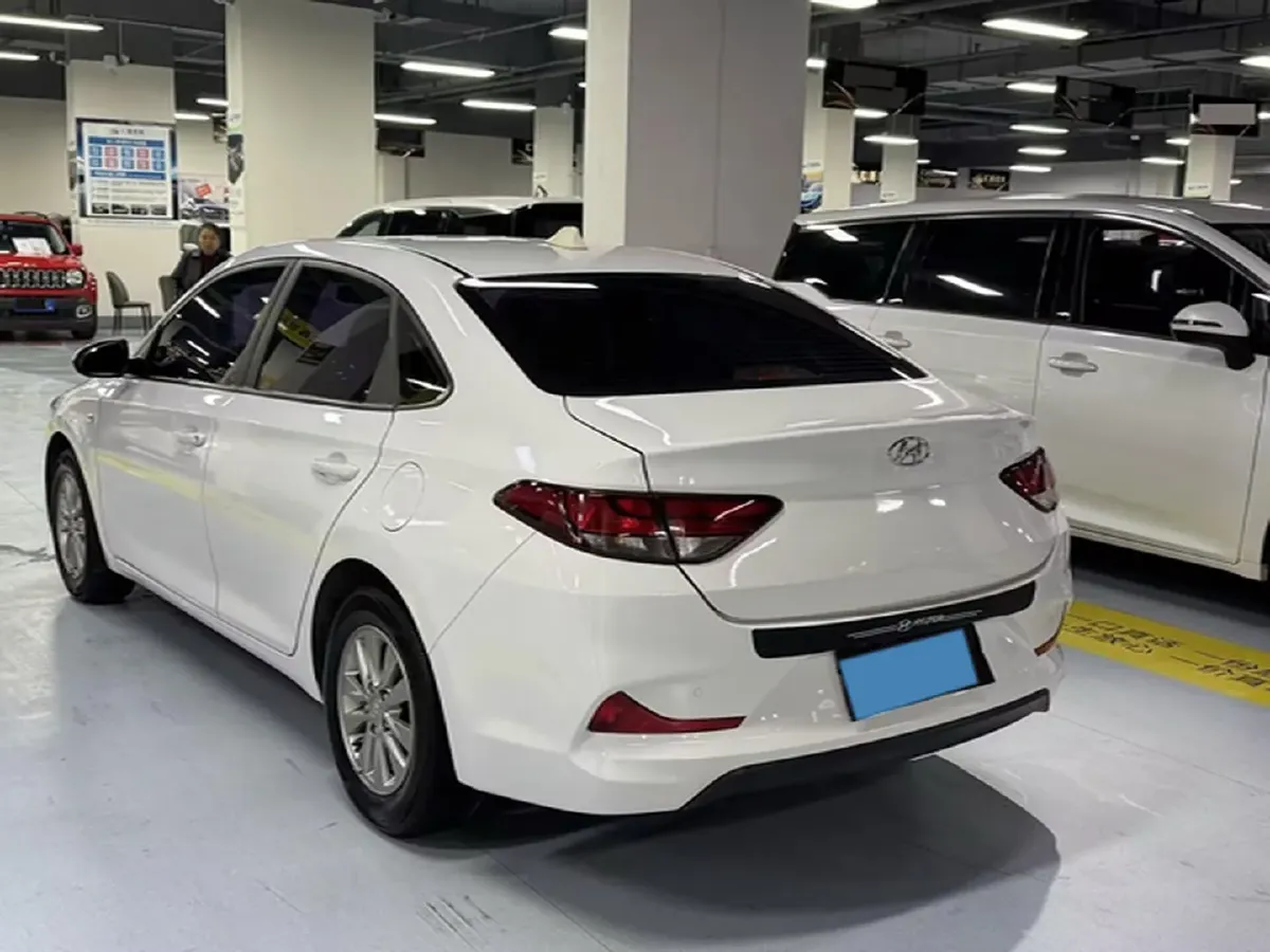 2020 Hyundai Celesta 1.6L 123HP L4 6AT,autocango,china used car exporter,china ev exporter,chinese used car exporter,chinese used ev exporter